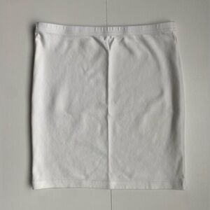 NWOT Women’s White Mini Skirt